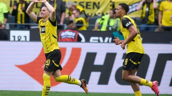 BVB krönt Aufholjagd mit Königsklasse - «Sind geiles Team» BVB krönt Aufholjagd mit Königsklasse - «Sind geiles Team»