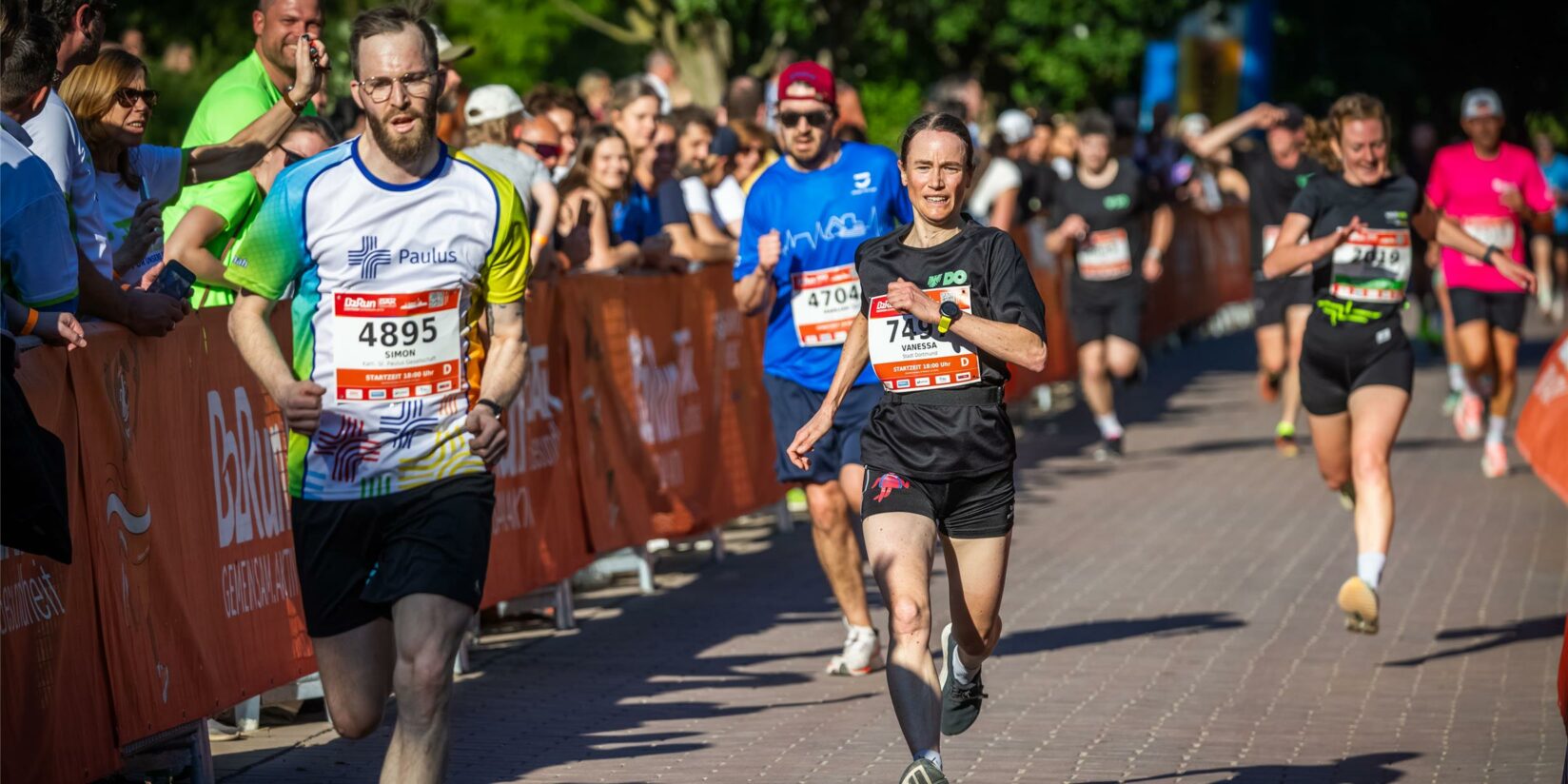 10.000 Läufer rennen durch den Westfalenpark