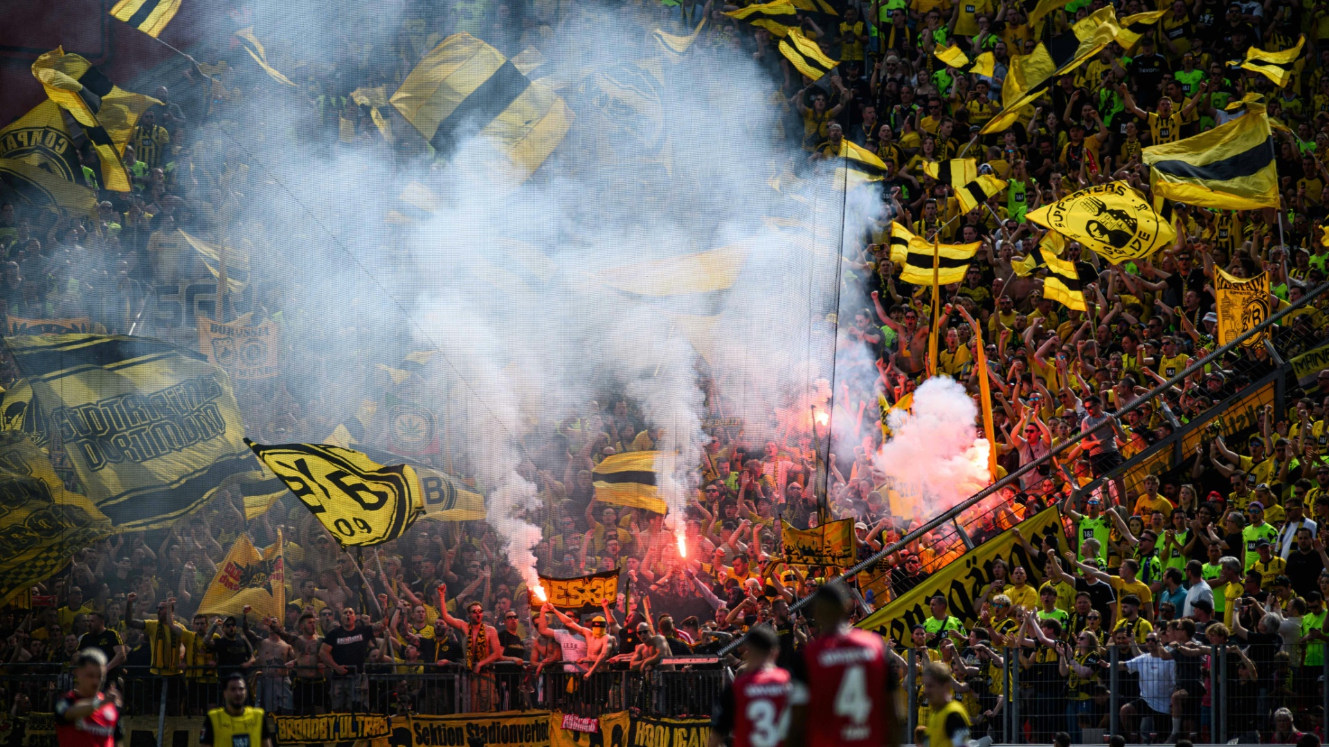 DFB belegt Borussia Dortmund mit Geldstrafe von 193.900