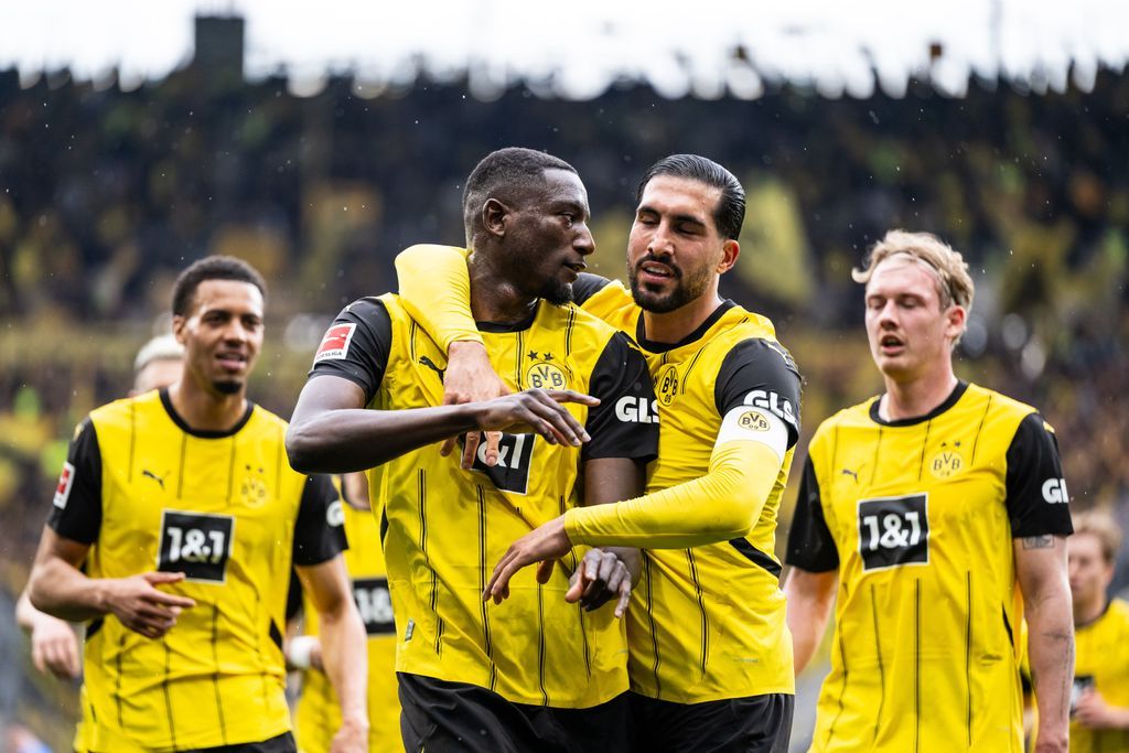 Borussia Dortmund: Europäischer Gigant klopft bei BVB-Star