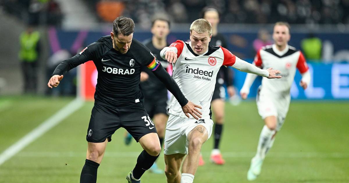 Fußball-Bundesliga: Endspiele in Freiburg und Dortmund –