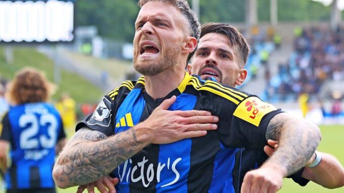 1. FC Saarbrücken nach 2:1 über Borussia Dortmund II in 1. FC Saarbrücken nach 2:1 über Borussia Dortmund II in