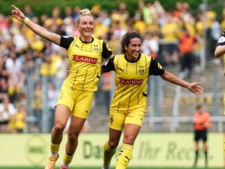 Vor 10.000 Zuschauern: BVB-Frauen bezwingen Schalke und
