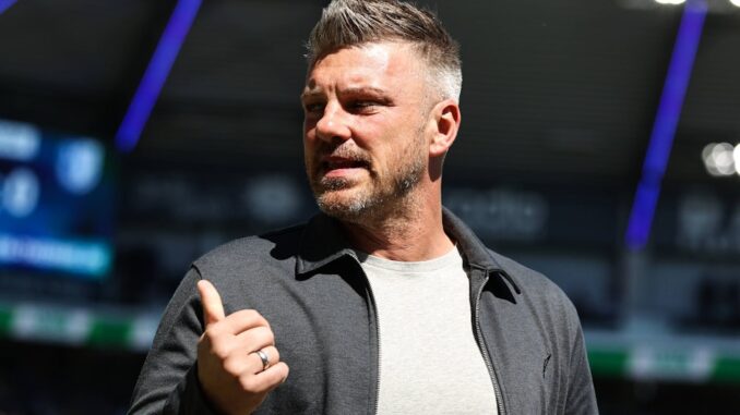 1. FC Köln: Lukas Kwasniok unterschreibt und erklärt 1. FC Köln: Lukas Kwasniok unterschreibt und erklärt