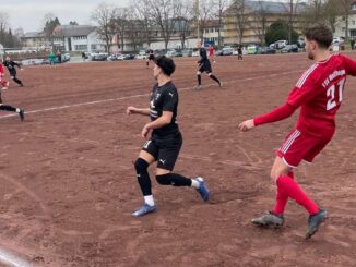 Oberliga-Fußball auf Hartplatz als Heimvorteil gegen