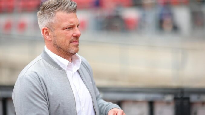 Kwasniok will Top-Sechser aus der 2. Bundesliga Kwasniok will Top-Sechser aus der 2. Bundesliga