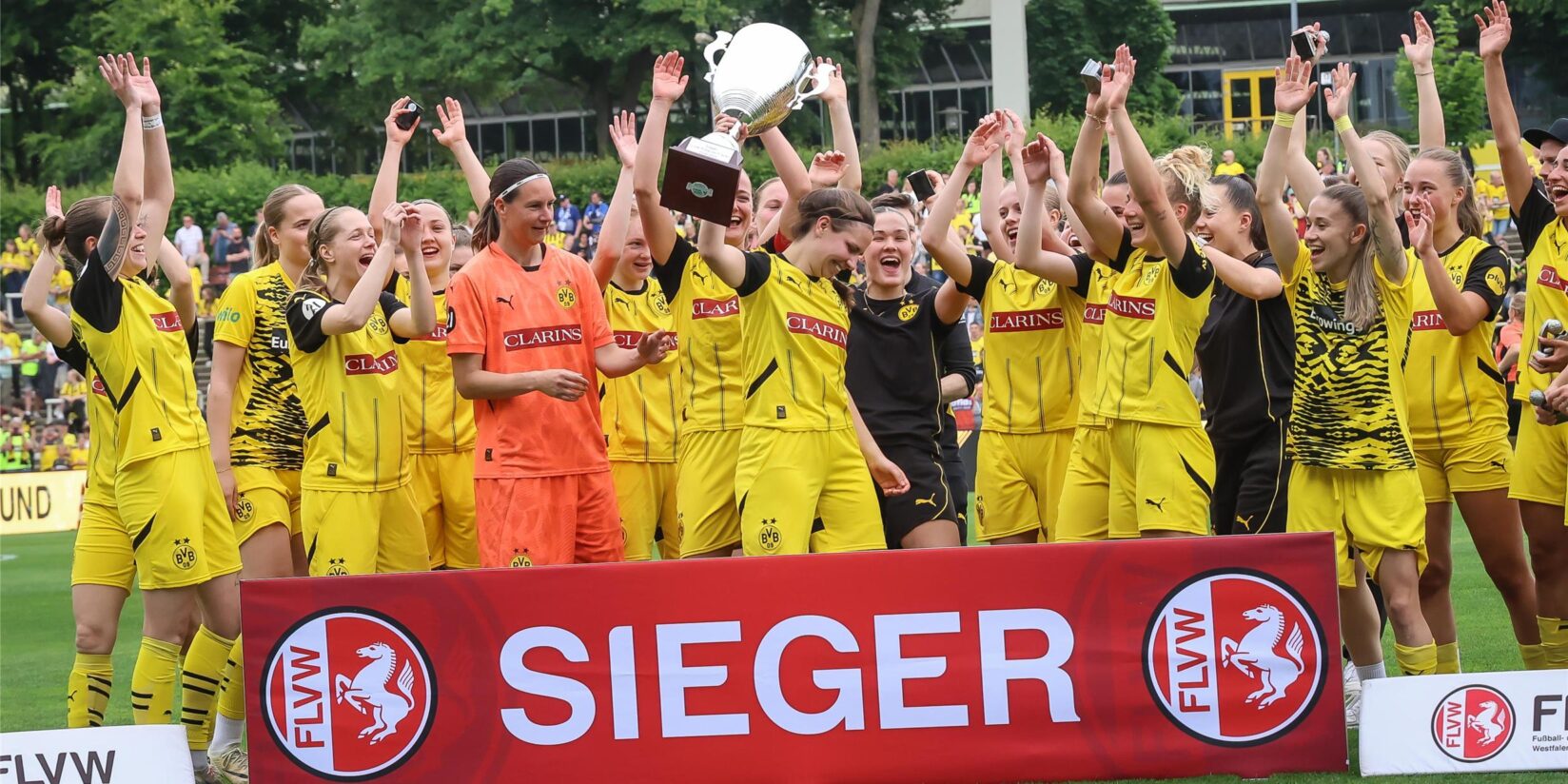 BVB-Plan mit dem Frauenfußball: Profibedingungen,