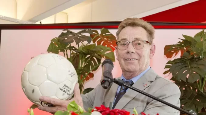 Norbert Thines, der Präsident der Herzen - 125 Jahre 1. Norbert Thines, der Präsident der Herzen - 125 Jahre 1. FC