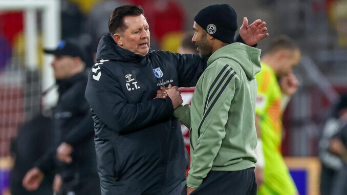Diesem Trainer-Kandidaten sagten Schalke 04 und 1. FC Köln Diesem Trainer-Kandidaten sagten Schalke 04 und 1. FC Köln