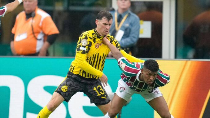 Deutliche Kritik an BVB-Star Pascal Groß Deutliche Kritik an BVB-Star Pascal Groß