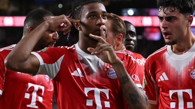 Bayern ist Spitzenreiter, BVB abgeschlagen Bayern ist Spitzenreiter, BVB abgeschlagen