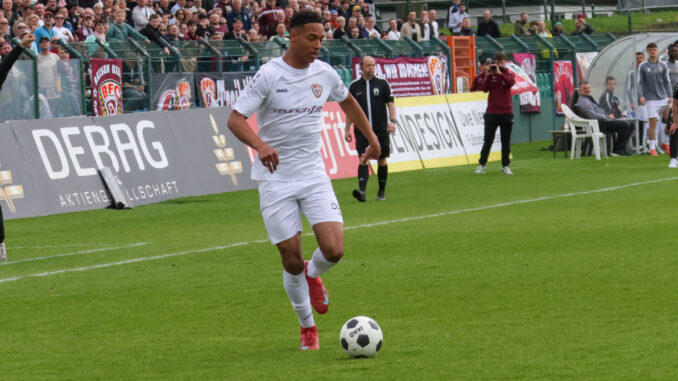 Stürmer-Talent für Dortmund: Wüstenhagen wechselt vom BFC Stürmer-Talent für Dortmund: Wüstenhagen wechselt vom BFC