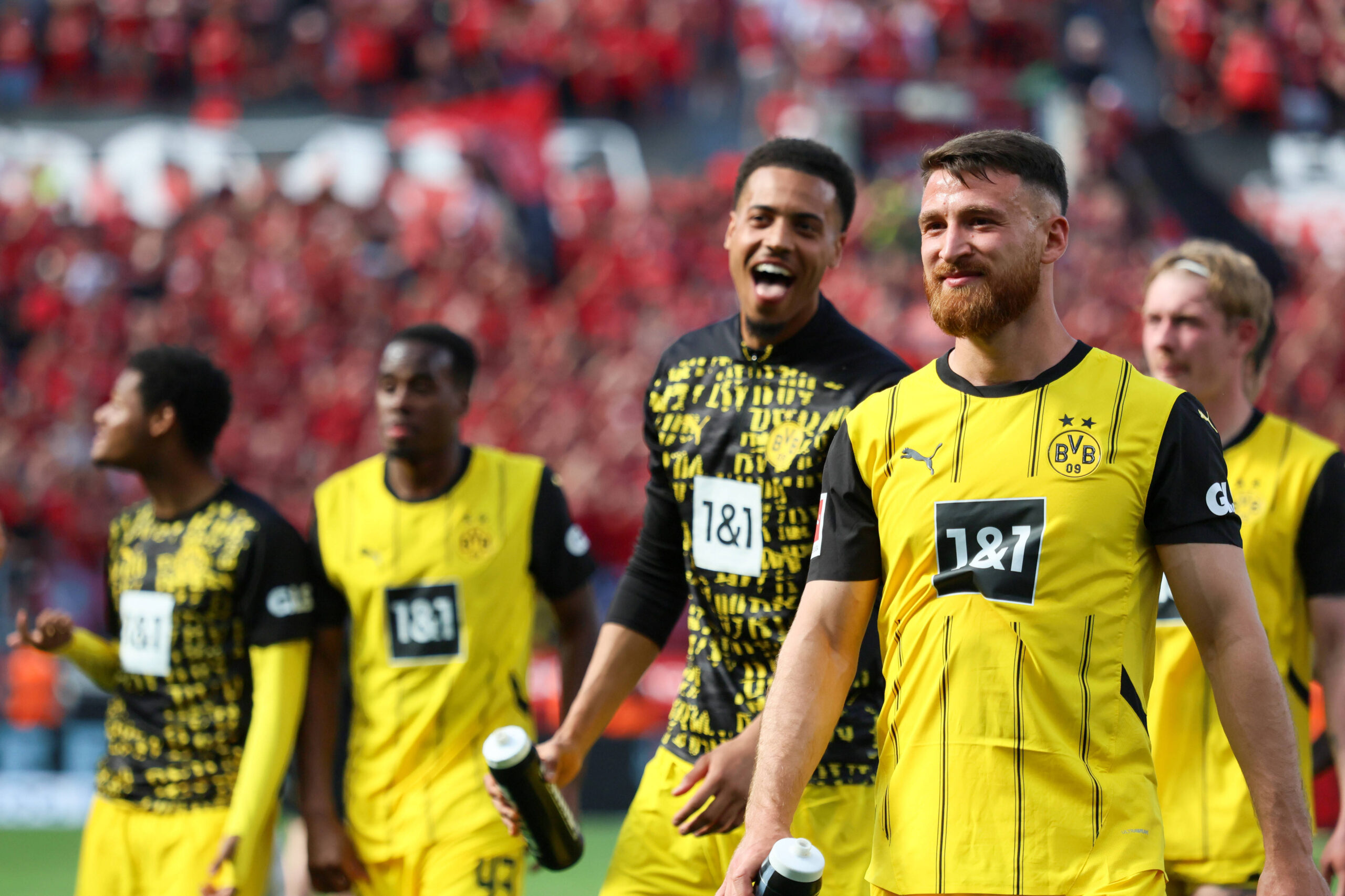 Mehrere Vereine interessiert: BVB-Profi vor