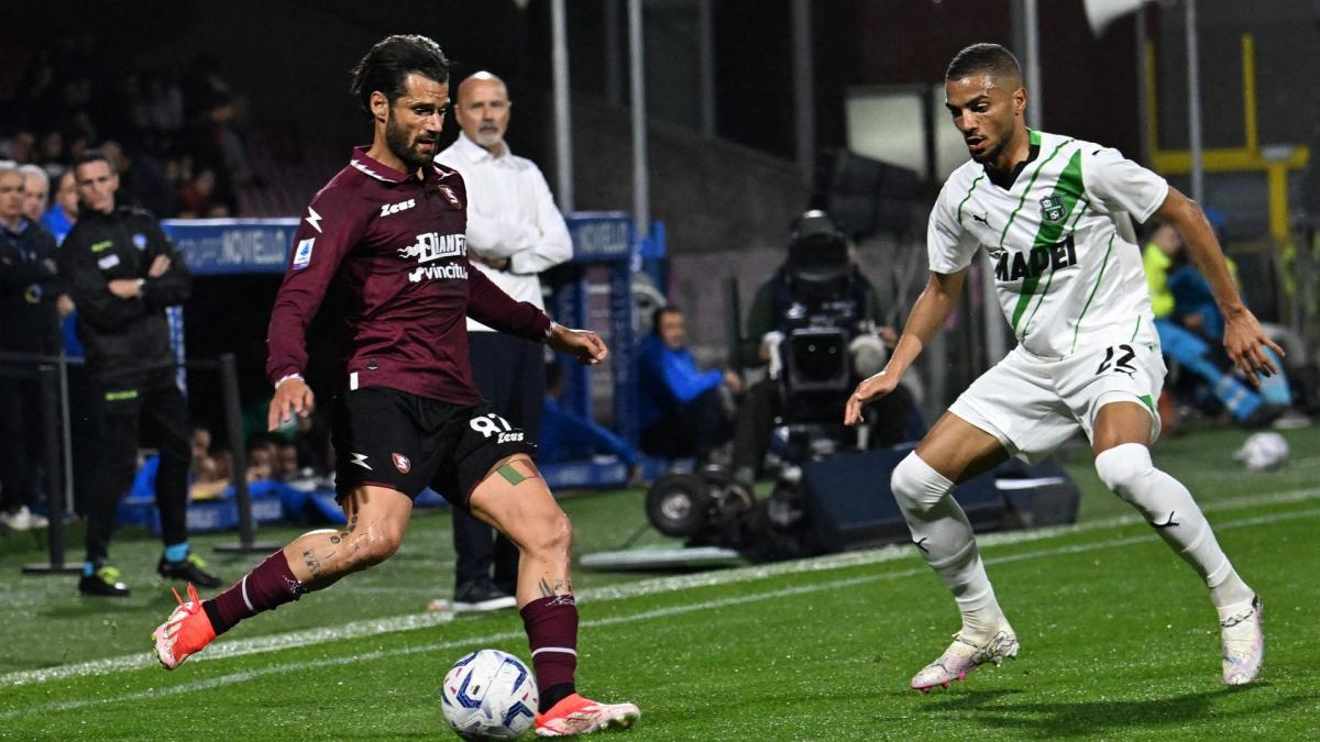 Ex-Dortmunder Toljan nach England?