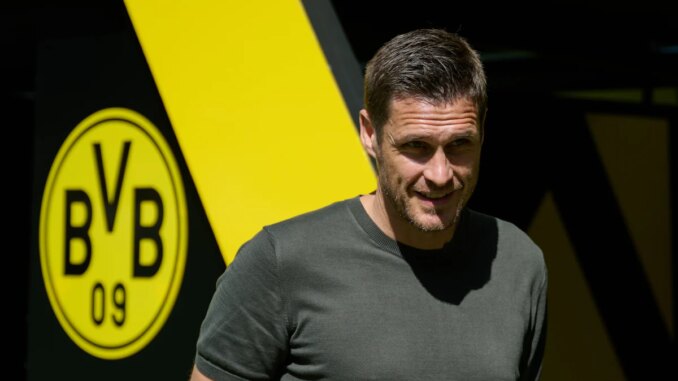 Sportdirektor Sebastian Kehl von Borussia Dortmund im