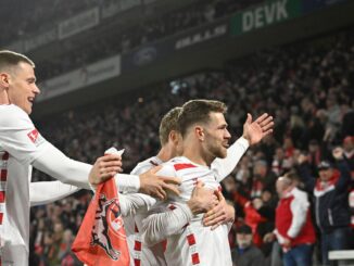 Köln holt wichtigen Sieg im Aufstiegsrennen gegen