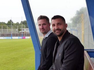 Sulu/Sirigu: Lassen Pracht-Lilien den Schönbusch erblühen?