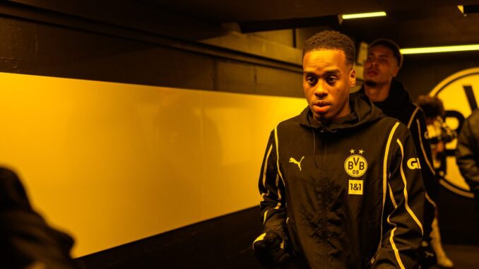 Jamie Gittens vor Wechsel von Dortmund Richtung Chelsea