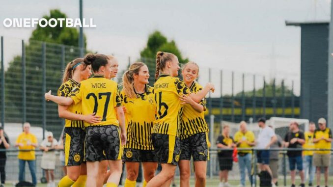 Erfolgreicher Auftakt: BVB-Frauen feiern ersten Erfolgreicher Auftakt: BVB-Frauen feiern ersten