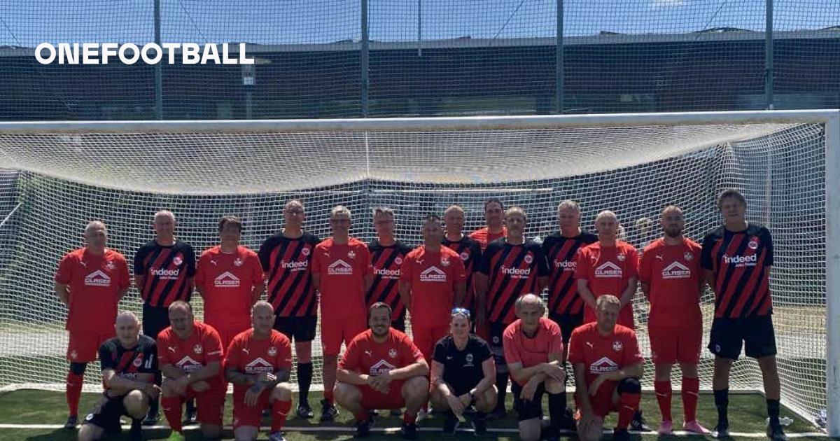Auch beim Walking Football ist Feuer drin