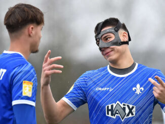 Lilien weiter unbeirrt und nun Tabellendritter