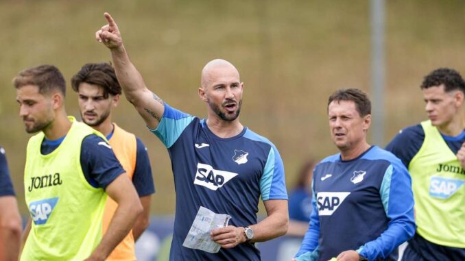 BVB-Star überraschend bei Hoffenheim-Training – TSG-Fans BVB-Star überraschend bei Hoffenheim-Training – TSG-Fans