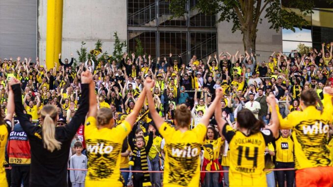 Premiere inklusive: BVB verkündet Dauerkarten-Hammer Premiere inklusive: BVB verkündet Dauerkarten-Hammer