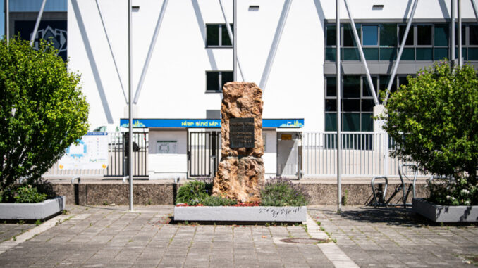 In Gedenken an die Opfer des Nationalsozialismus – SV In Gedenken an die Opfer des Nationalsozialismus – SV