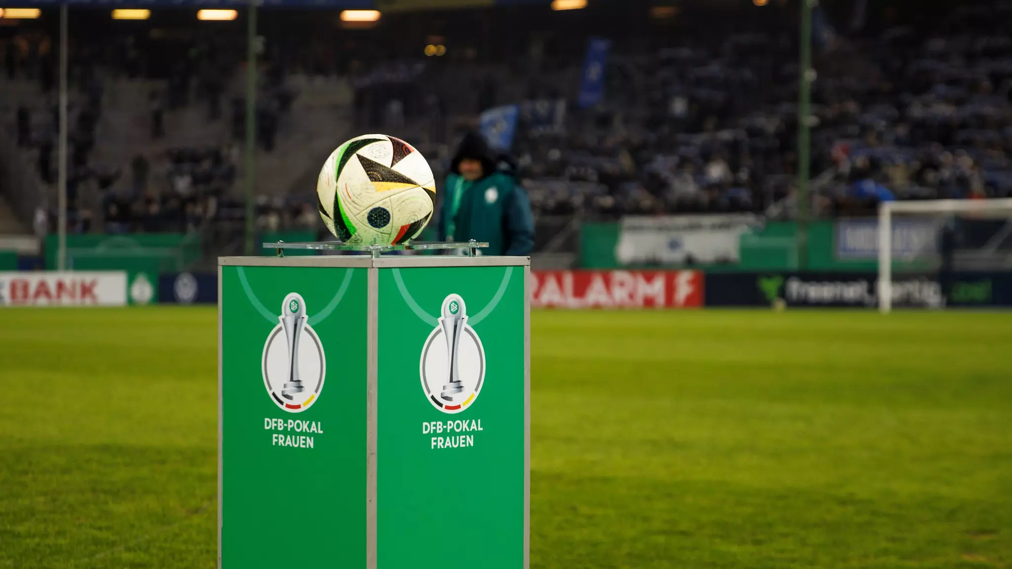 Frauen: DFB-Pokalspiel zeitgenau angesetzt – Borussia