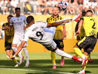 Irres Finish mit Mbappe-Traumtor und BVB-Comeback: