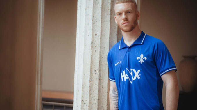 Mehrheit gefällt das neue Lilien-Trikot Mehrheit gefällt das neue Lilien-Trikot