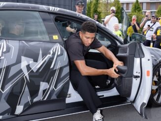 Mit 850 PS zum BVB-Training: Jobe Bellingham fährt