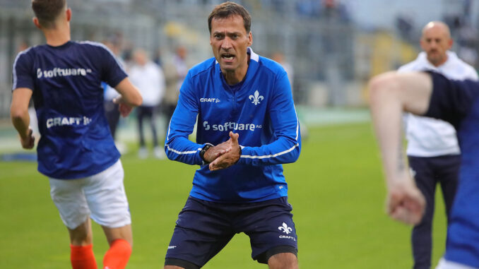 Schmitz und Lilien ringen um Auflösungsvertrag Schmitz und Lilien ringen um Auflösungsvertrag