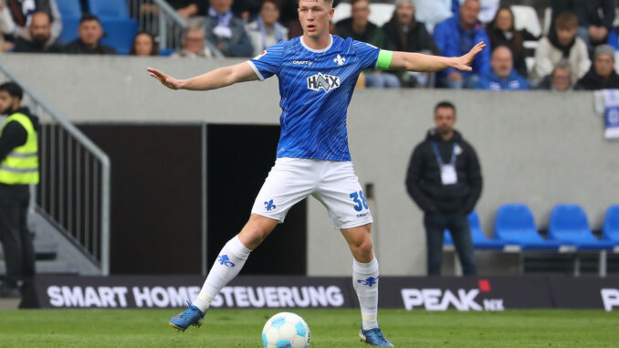 Konkretes Interesse: Verlässt Riedel die Lilien?