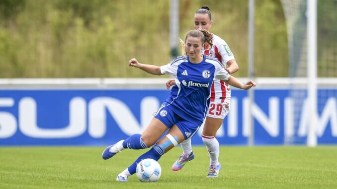 S04-Frauen mit Trikot-Premiere gegen Bundesliga-Team S04-Frauen mit Trikot-Premiere gegen Bundesliga-Team