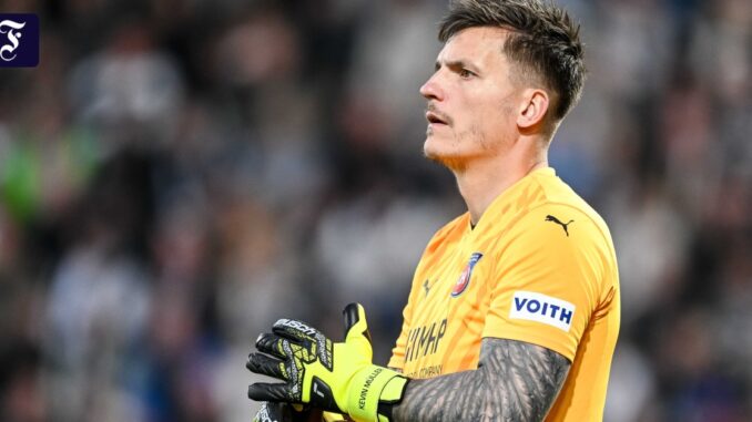 Fußball-Transferticker: Heidenheim-Torhüter Kevin Müller Fußball-Transferticker: Heidenheim-Torhüter Kevin Müller