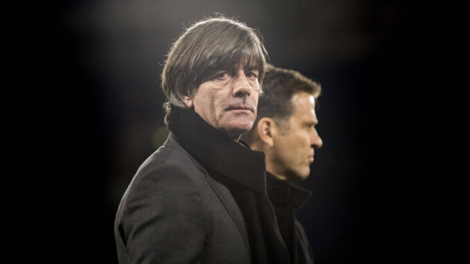 Ex-Bundestrainer Jogi Löw prüft Anfragen von Klubs & Ex-Bundestrainer Jogi Löw prüft Anfragen von Klubs &