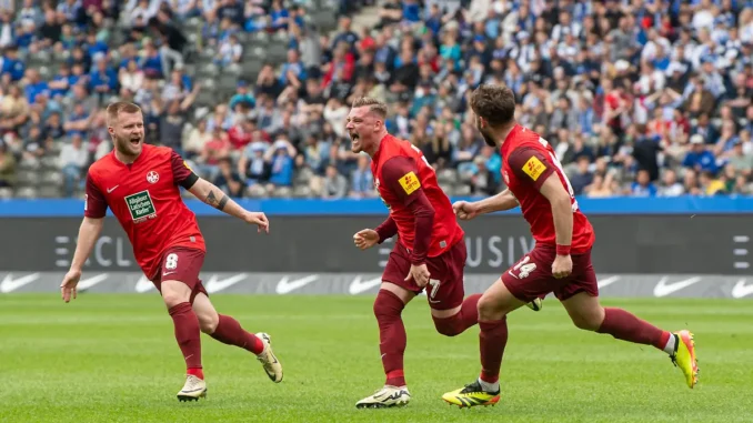 RTL zeigt erste Sonntagskonferenz der 2. Bundesliga LIVE RTL zeigt erste Sonntagskonferenz der 2. Bundesliga LIVE
