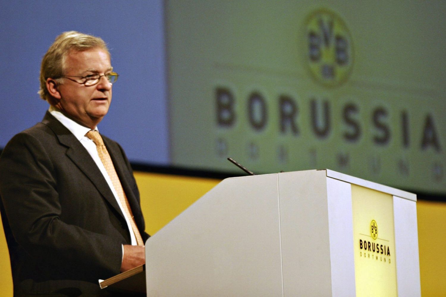 Ex-Präsident Niebaum über Zeit beim BVB: “Machtspiele und