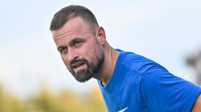 BVB-U19 bezwingt Herren-Team aus der Oberliga BVB-U19 bezwingt Herren-Team aus der Oberliga