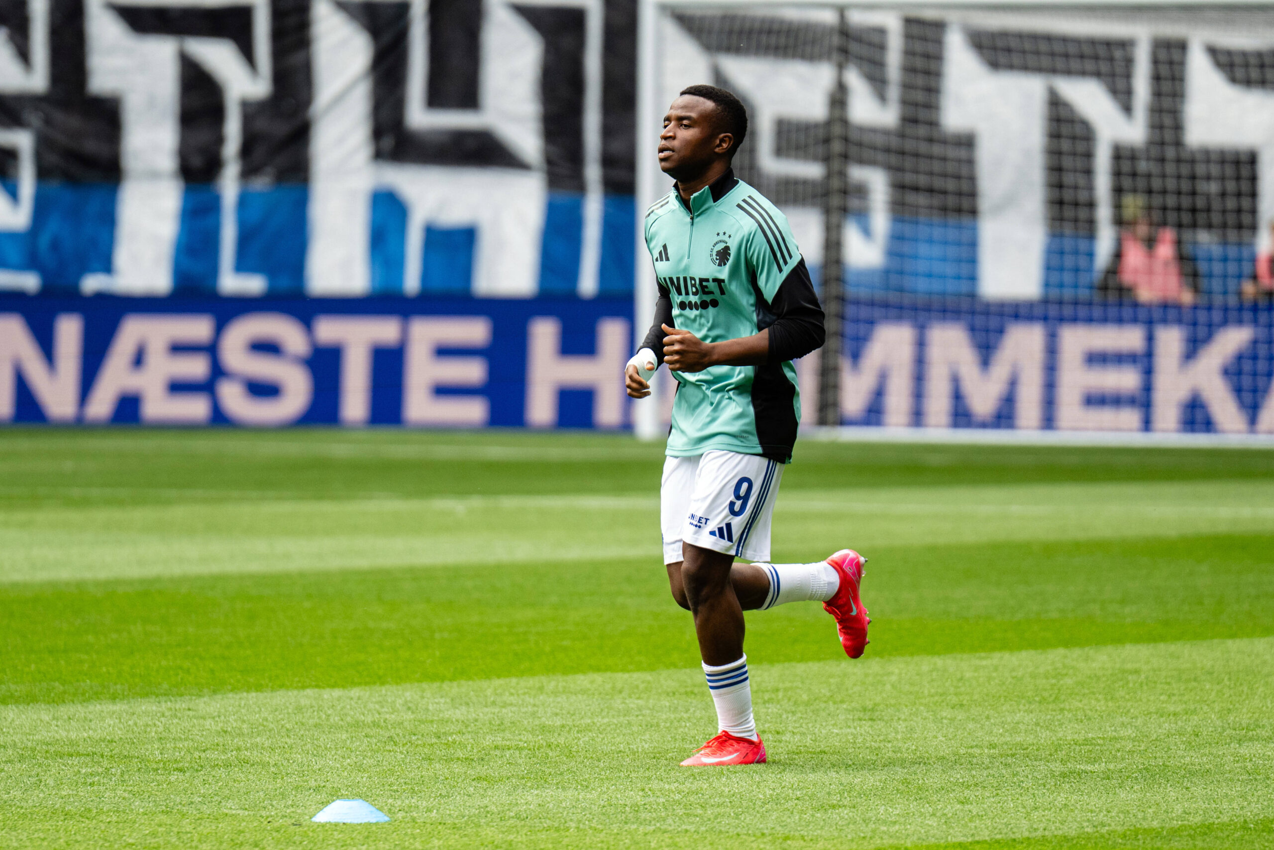 Youssoufa Moukoko in der Krise: Angeschlagen und torlos