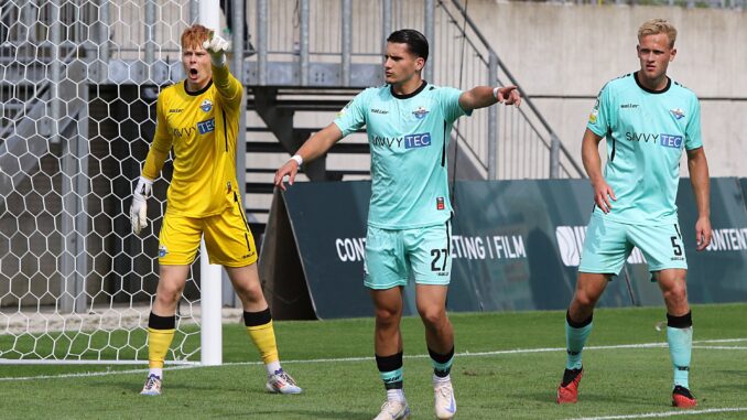 3:0! SC Paderborn 07 jubelt im U 23-Duell gegen den 3:0! SC Paderborn 07 jubelt im U 23-Duell gegen den BVB