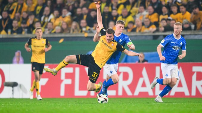 Fußball: Kontertor in der Verlängerung: Darmstadt im