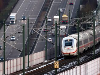 Rückreise aus Darmstadt - HSV-Fans versuchen Bordbistro im