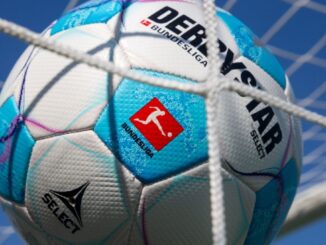 Fußball-Bundesliga heute: Klare Siege für Dortmund und