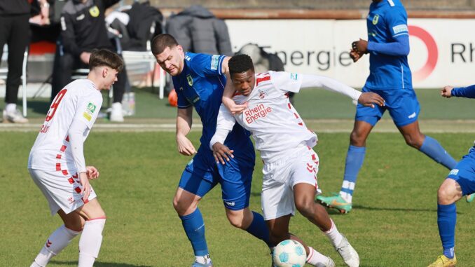 FC-Talent Mansour Ouro-Tagba wechselt zum VfB Stuttgart. FC-Talent Mansour Ouro-Tagba wechselt zum VfB Stuttgart.