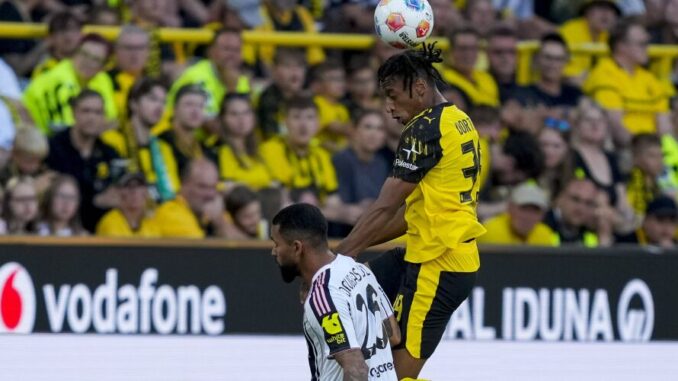 RWE trifft auf den BVB – hier läuft das Spiel im Free-TV