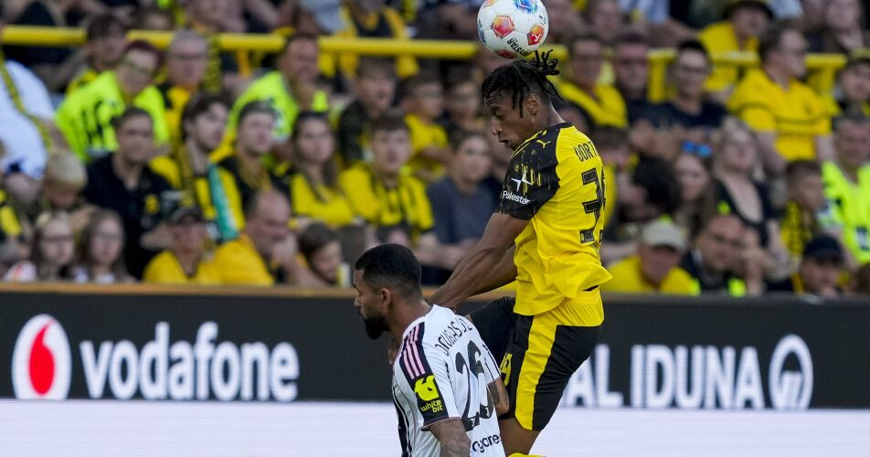 RWE trifft auf den BVB – hier läuft das Spiel im Free-TV
