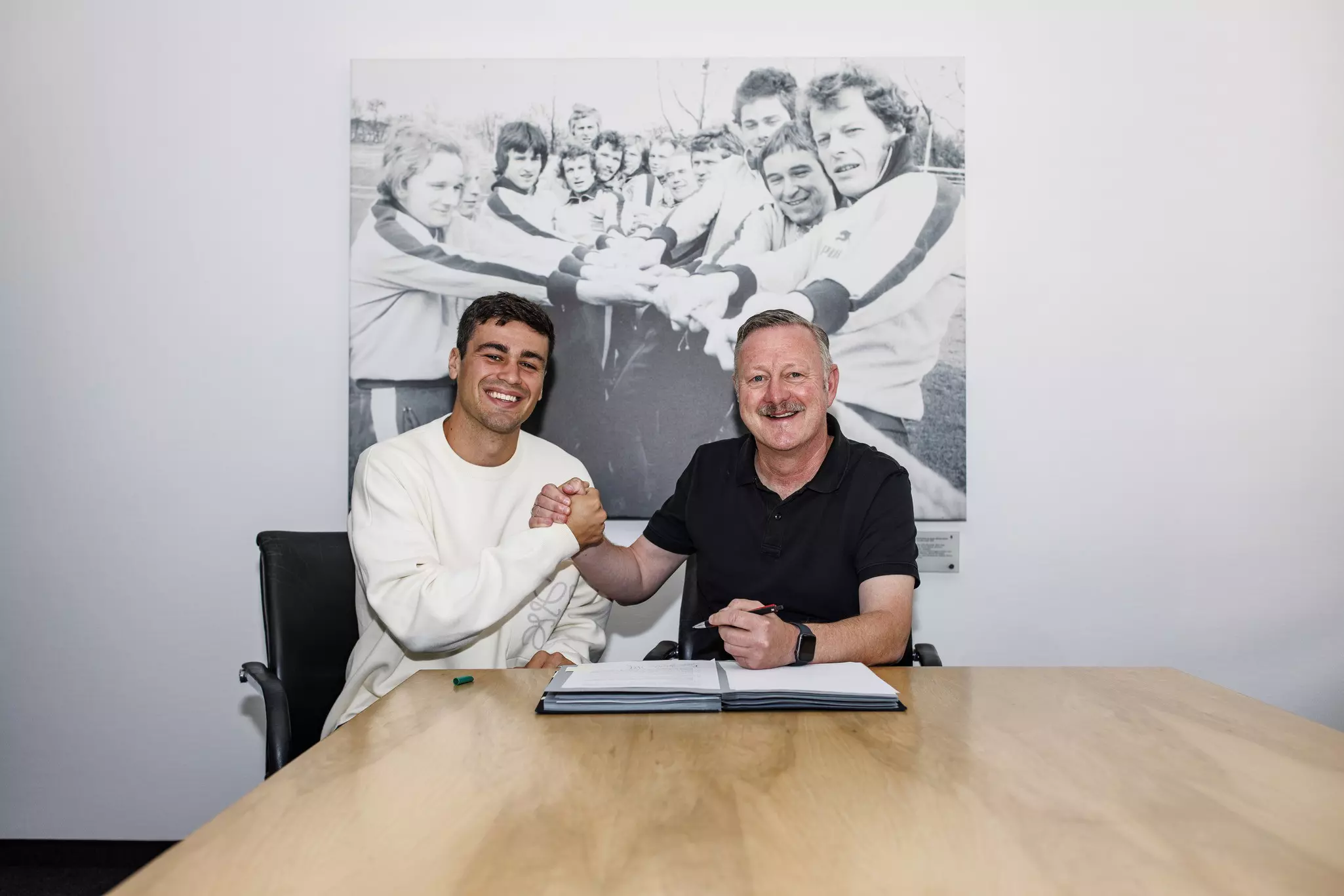 Borussia verpflichtet Giovanni Reyna vom BVB – Borussia