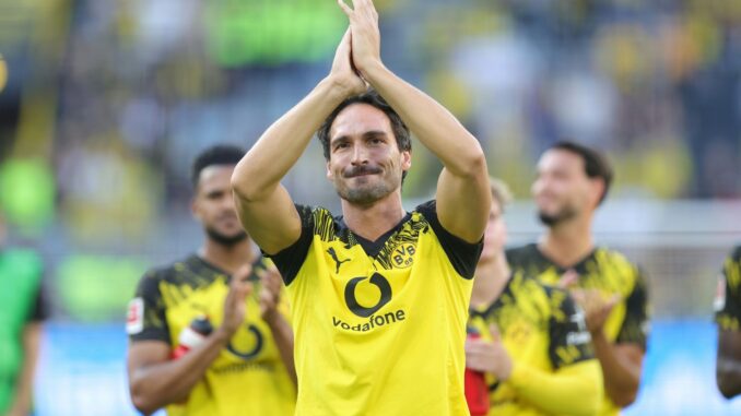 Hummels mit Stern auf Walk of Fame geehrt Hummels mit Stern auf Walk of Fame geehrt